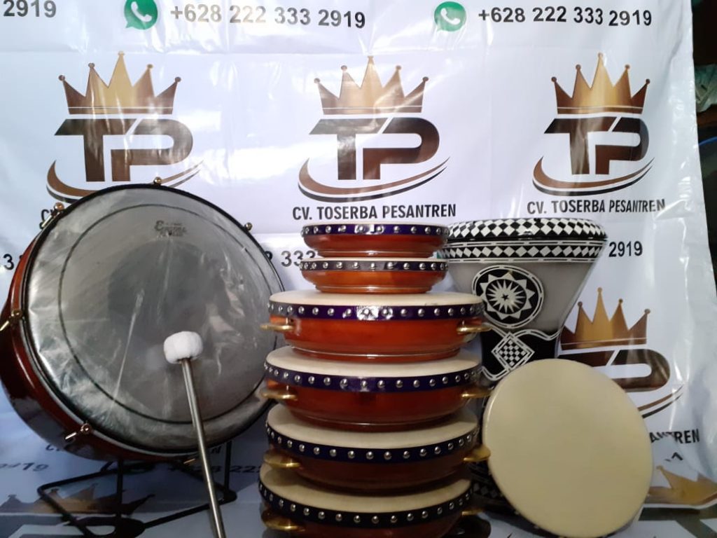 sentra hadroh jepara, hadroh troso jepara, pengrajin hadroh ukir jepara, harga satu set hadroh jepara, pengrajin rebana bangil,
