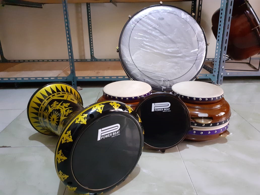 alat musik hadroh, alat hadroh komplit, alat hadroh darbuka, alat hadroh bandung, alat hadroh lengkap, alat musik hadroh lengkap, alat hadroh jepara, alat hadroh terbang, alat hadroh tam "sentra hadroh jepara, hadroh troso jepara, pengrajin hadroh ukir jepara, harga satu set hadroh jepara, pengrajin rebana bangil, kawasan industri rebana" pengrajin rebana jombang, pengrajin rebana jepara, pengrajin rebana solo, pengrajin rebana gresik,